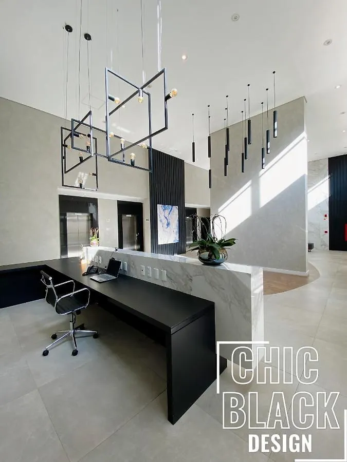 Apartment Chic Black Design - Zpinheiros Sao Paulo Brazil